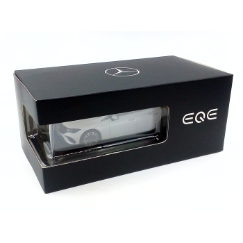 Mercedes-Benz EQE (V295) 2022 opalite white - skala 1:43 - Herpa